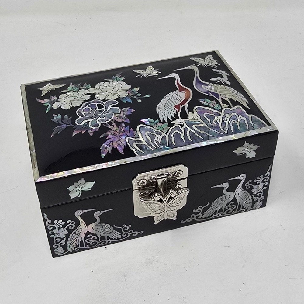 February Mountain Mother of Pearl Inlay jewelry box Korea wood trinket case